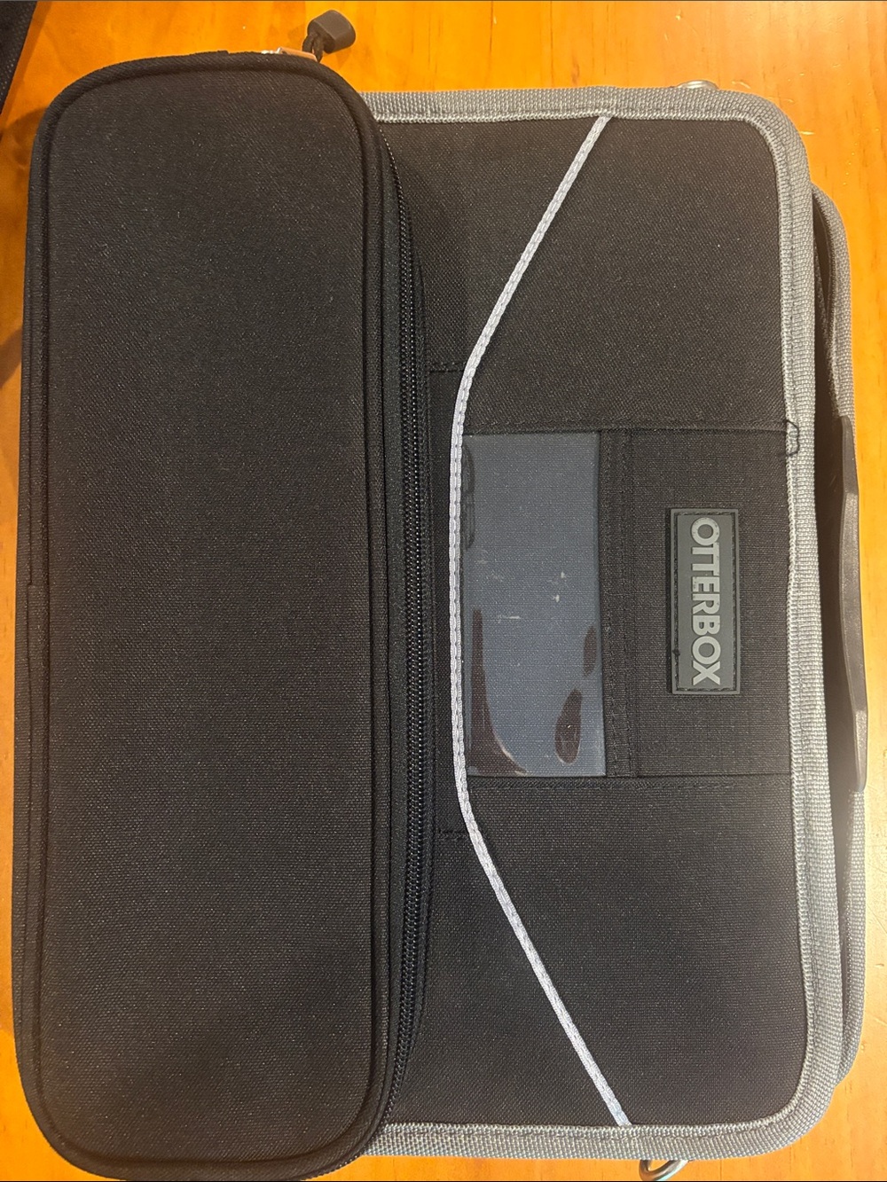 OtterBox Ottershell Always-On Black Chromebook Case fits 11 to 11.6 inch